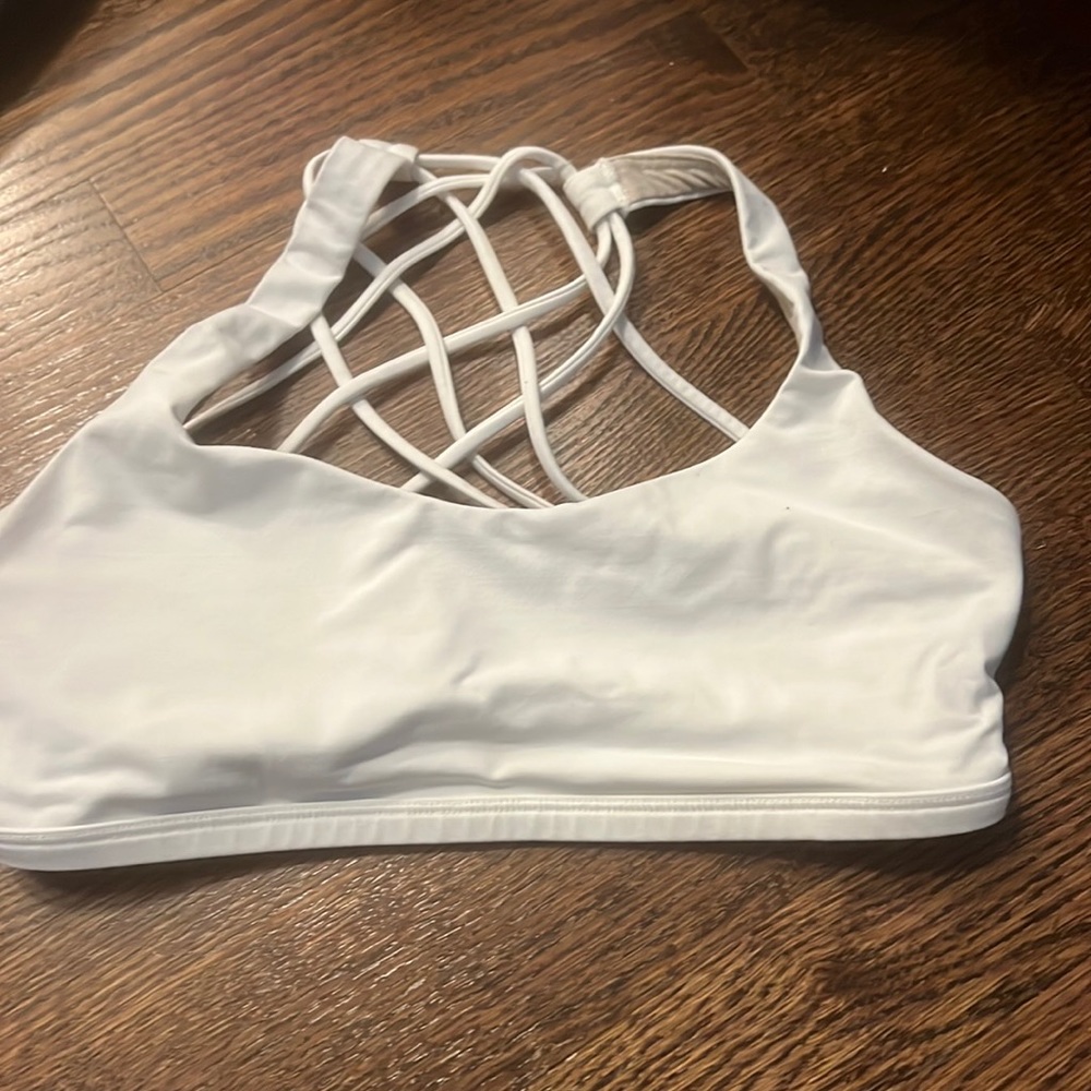 Lululemon bra
